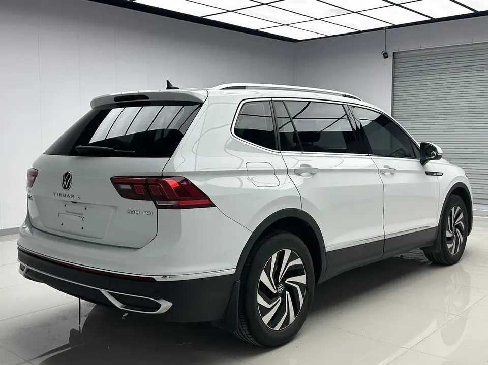 Volkswagen Tiguan L Tiguan L 2023 280TSI Chaochuang Limited Edition 2022 — миниатюра 2