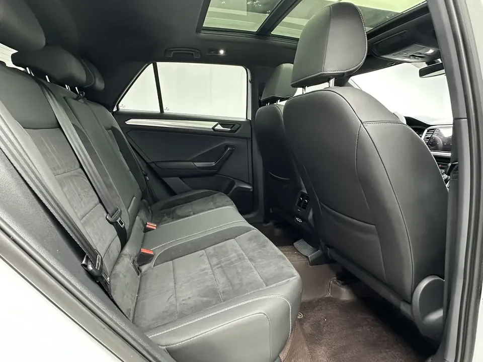 Volkswagen T-Roc Tanyue 280TSI DSG 2WD R-Line Pro PLUS 2022 — миниатюра 5