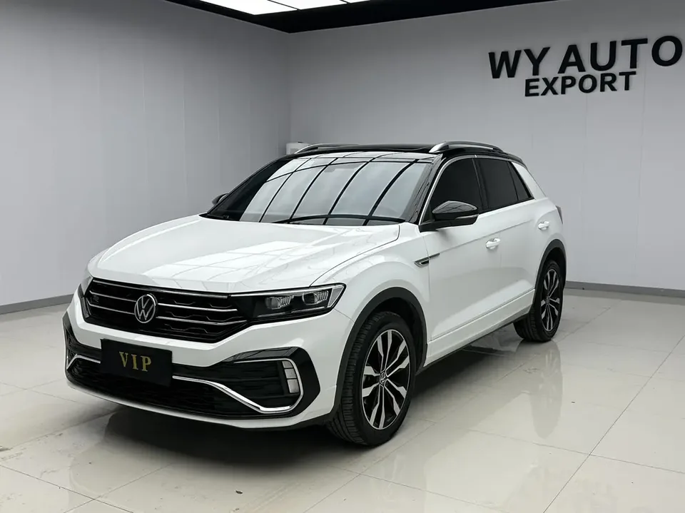Volkswagen T-Roc Tanyue 280TSI DSG 2WD R-Line Pro PLUS 2022 — фото 1, купить с доставкой в Москву