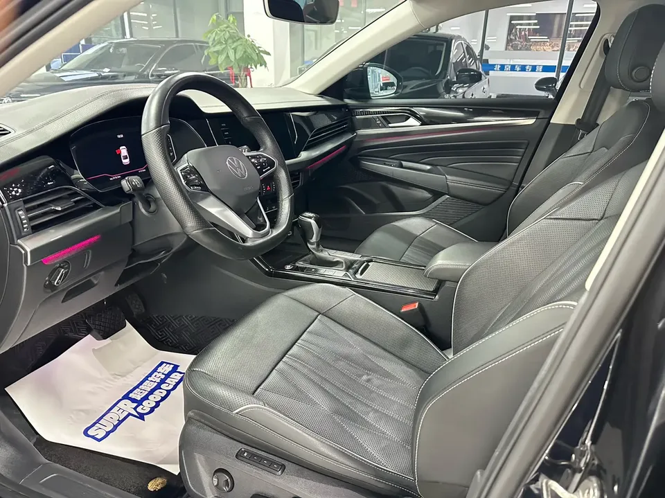 Volkswagen Passat Passat 2022 330TSI Deluxe Edition 2022 — миниатюра 5