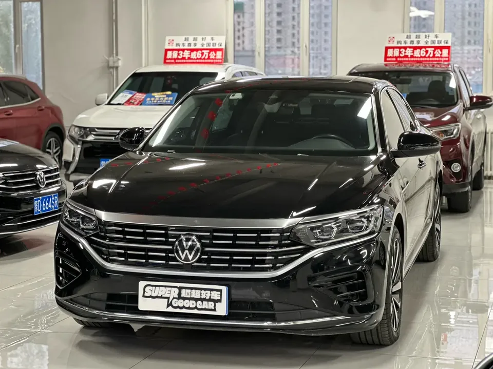 Volkswagen Passat 2022
