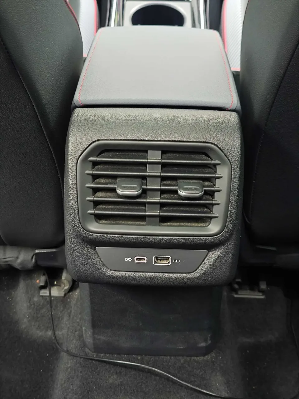 Volkswagen Lamando 2024 Lingdu Lingdu L 280TSI DSG Cool Edition 2024 — миниатюра 3