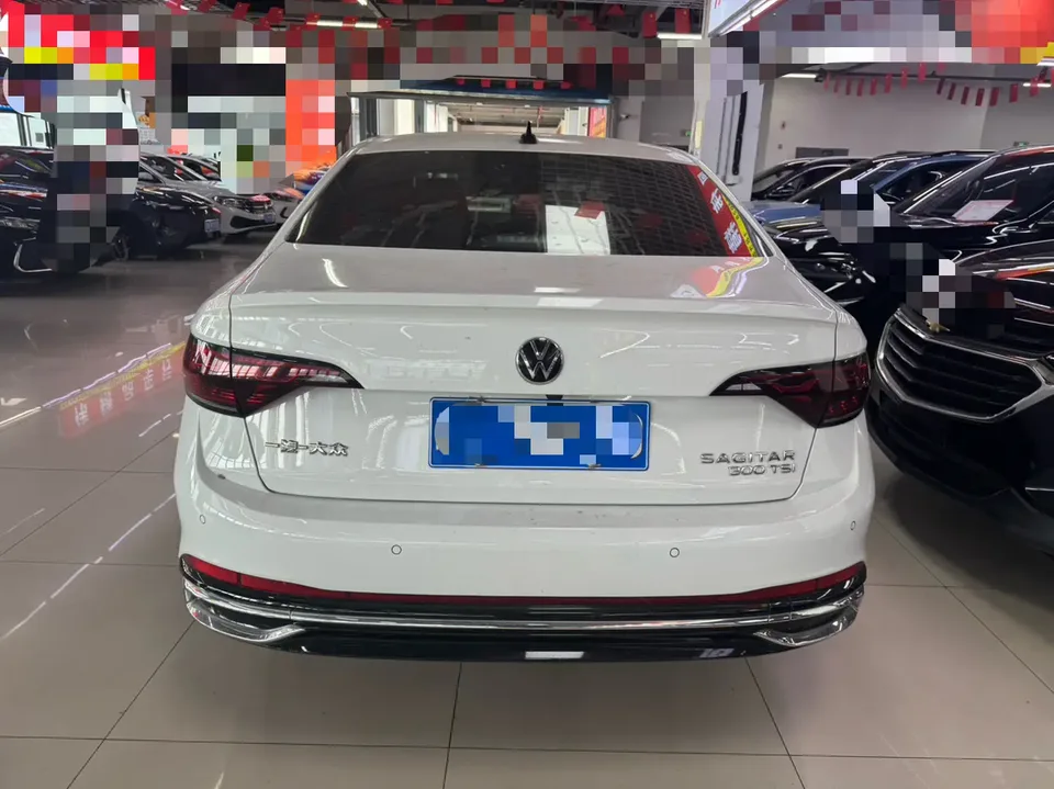 Volkswagen Sagitar 2023 Sagitar 300TSI DSG Excellence Edition 2023 — миниатюра 2