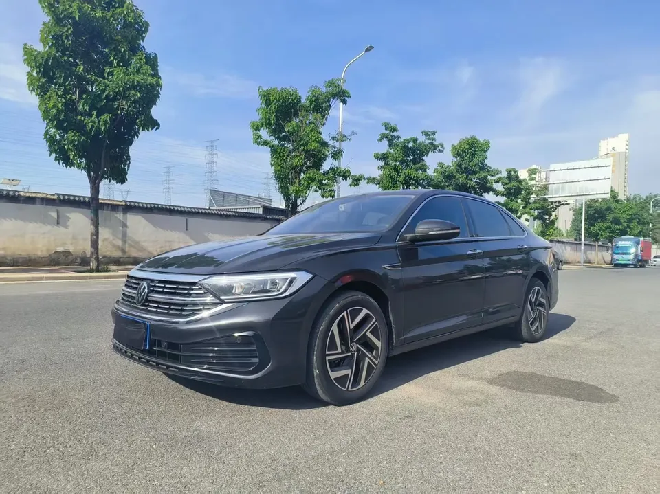 Volkswagen Sagitar 2024