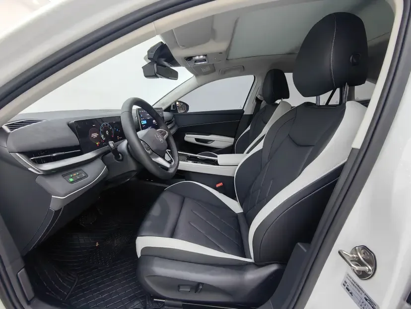 Volkswagen Sagitar 2026 Sagitar L 300TSI DSG Elite Edition 2026 — миниатюра 5