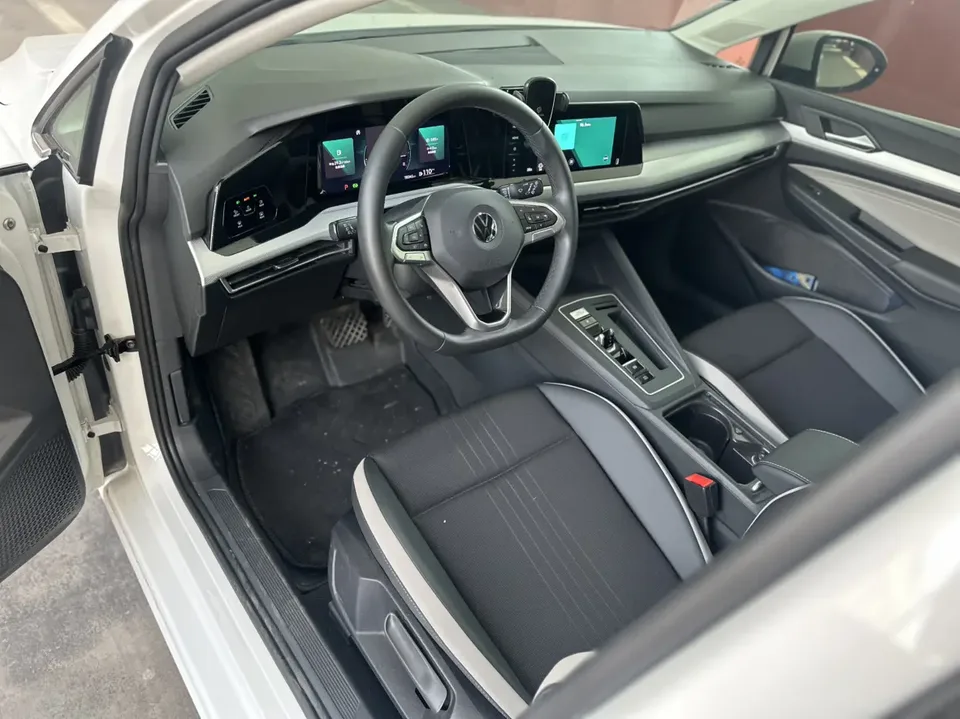 Volkswagen Golf Golf 2023 280TSI DSG Pro 2024 — миниатюра 4