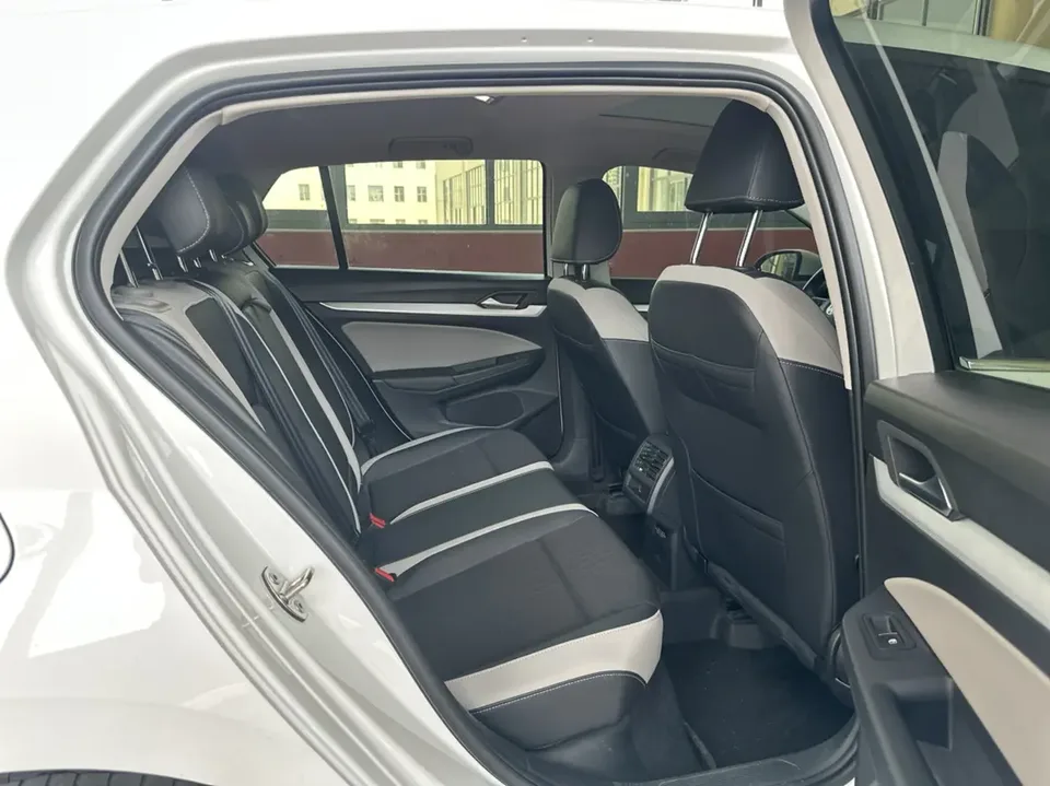 Volkswagen Golf Golf 2023 280TSI DSG Pro 2024 — миниатюра 5