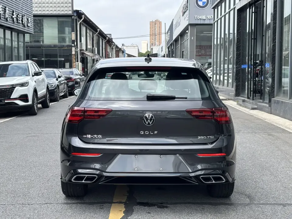 Volkswagen Golf Golf 2023 280TSI DSG R-Line Lite 2022 — миниатюра 2