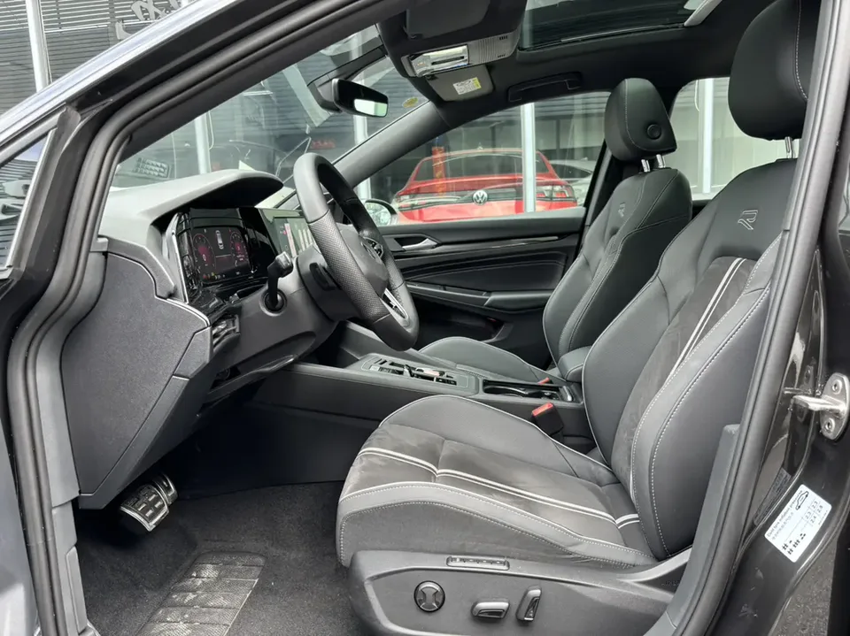 Volkswagen Golf Golf 2023 280TSI DSG R-Line Lite 2022 — миниатюра 4