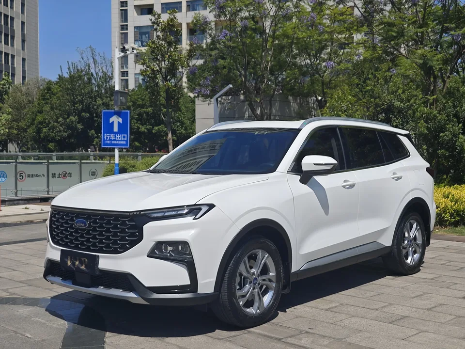 Ford Equator Sport 2022