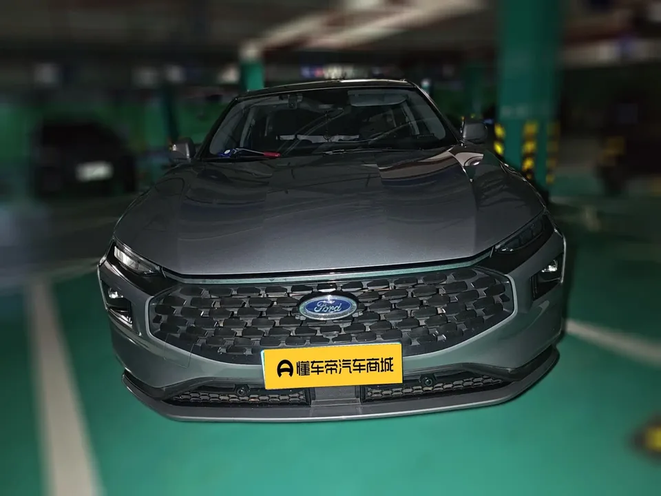 Ford Mondeo facelift EcoBoost 245 Fashion Edition 2023 — миниатюра 2