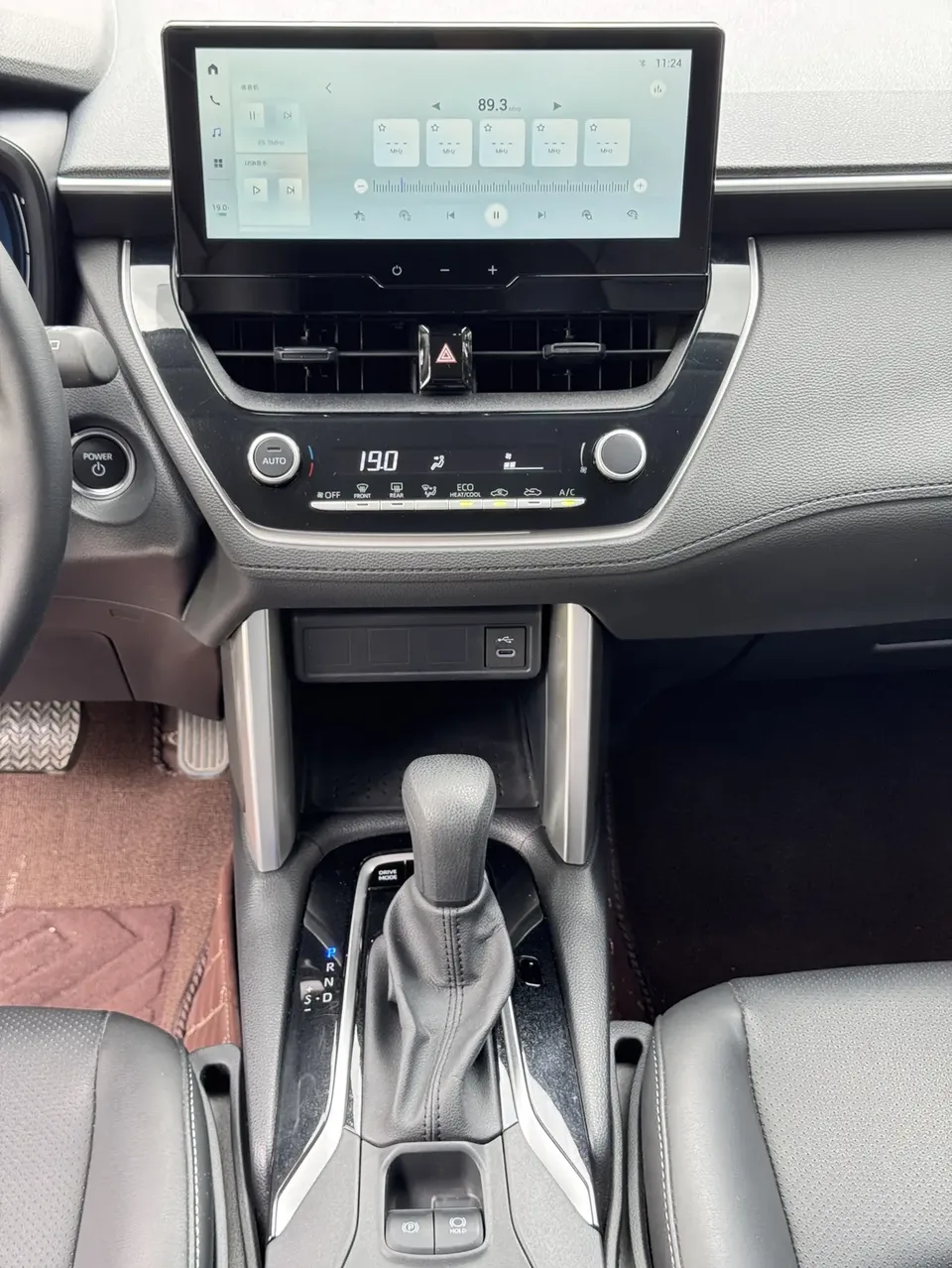Toyota CorollaCross 2.0L Intelligent Electric Hybrid Dual Engine Pioneer Edition 2024 — миниатюра 5