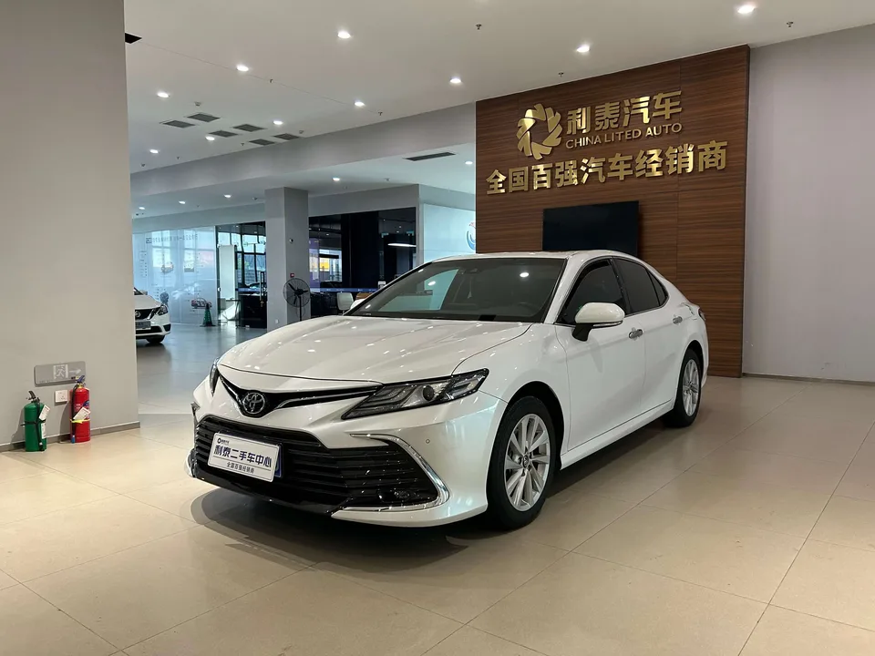 Toyota Camry 2022