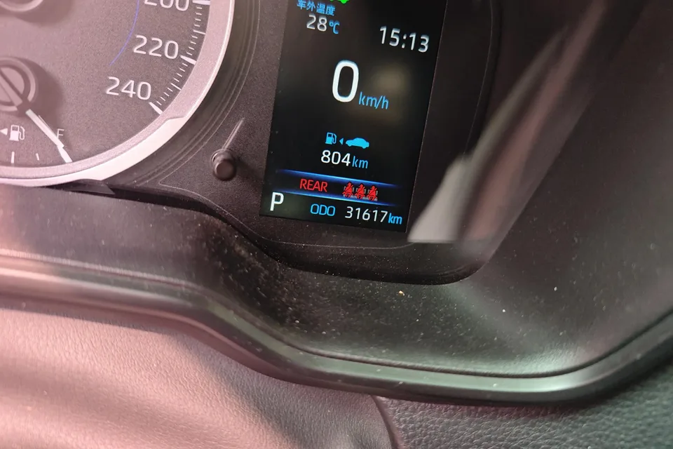 Toyota Corolla Corolla 2022 Corolla Hybrid 1.8L E-CVT Pioneer Edition 2022 — миниатюра 4