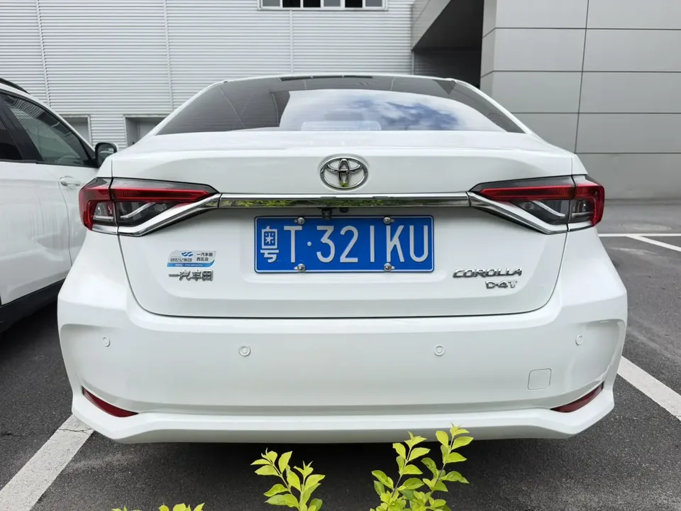 Toyota Corolla Corolla 2021 Corolla 2021 1.2T S-CVT Deluxe Edition 2022 — миниатюра 2