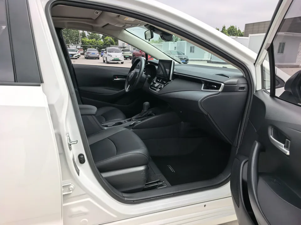 Toyota Corolla Corolla 2023 1.2T S-CVT Elite Edition 2023 — thumbnail 3