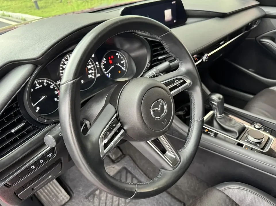 Mazda Axela Mazda3 2021 2.0L Automatic Quality Edition 2022 — thumbnail 3