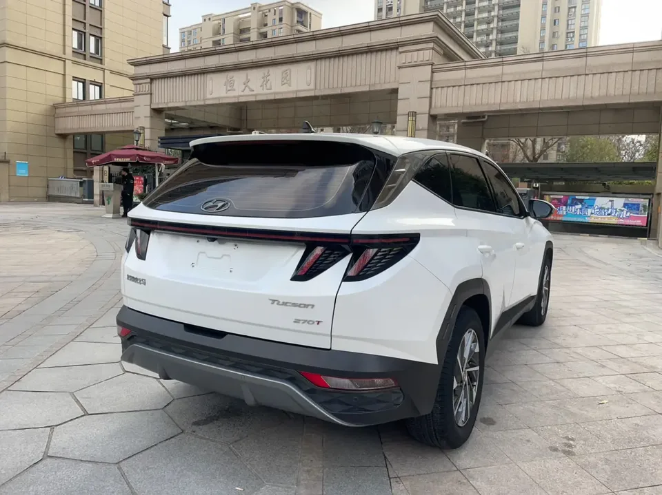 Hyundai tucson l Tucson L 1.5T GLX two-wheel drive elite version 2022 — миниатюра 2