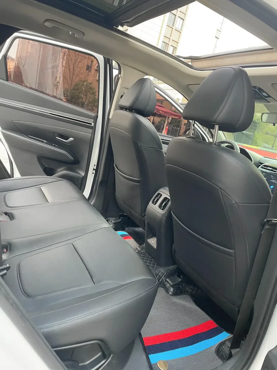 Hyundai tucson l Tucson L 1.5T GLX two-wheel drive elite version 2022 — миниатюра 3