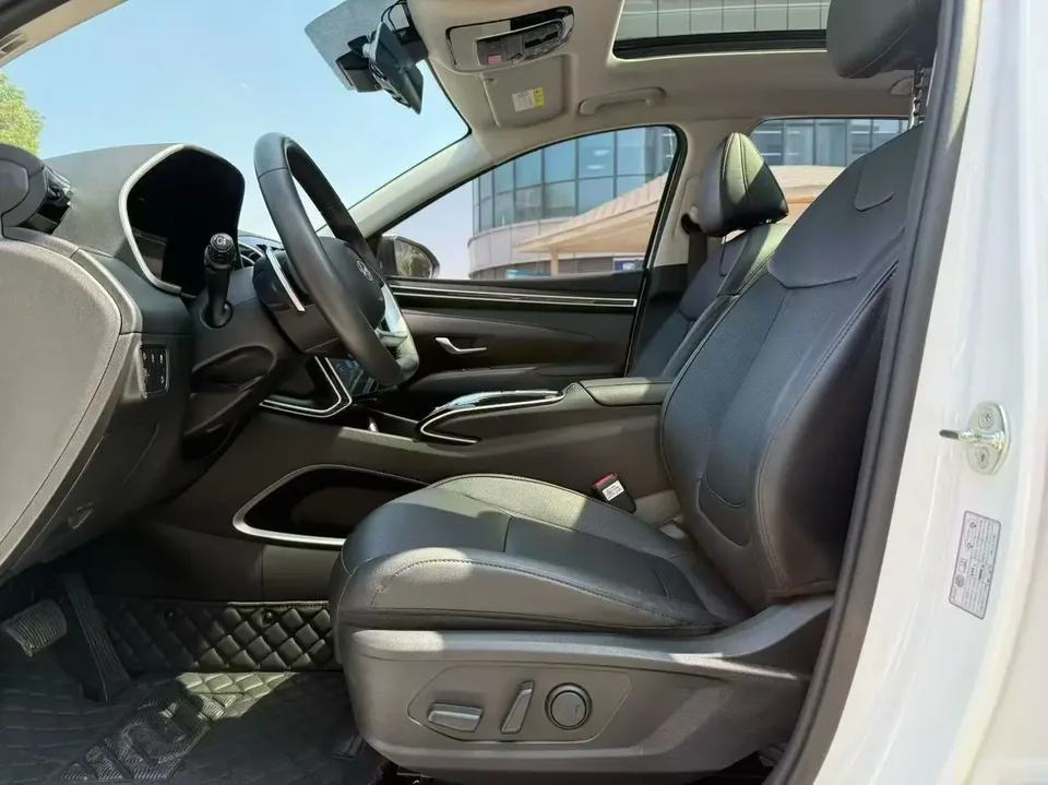 Hyundai tucson l Tucson 2023 Tucson L 1.5T DLX 2WD Luxury Edition 2024 — миниатюра 5