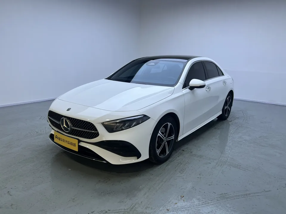 Mercedes-Benz Mercedes Benz A Class 2024
