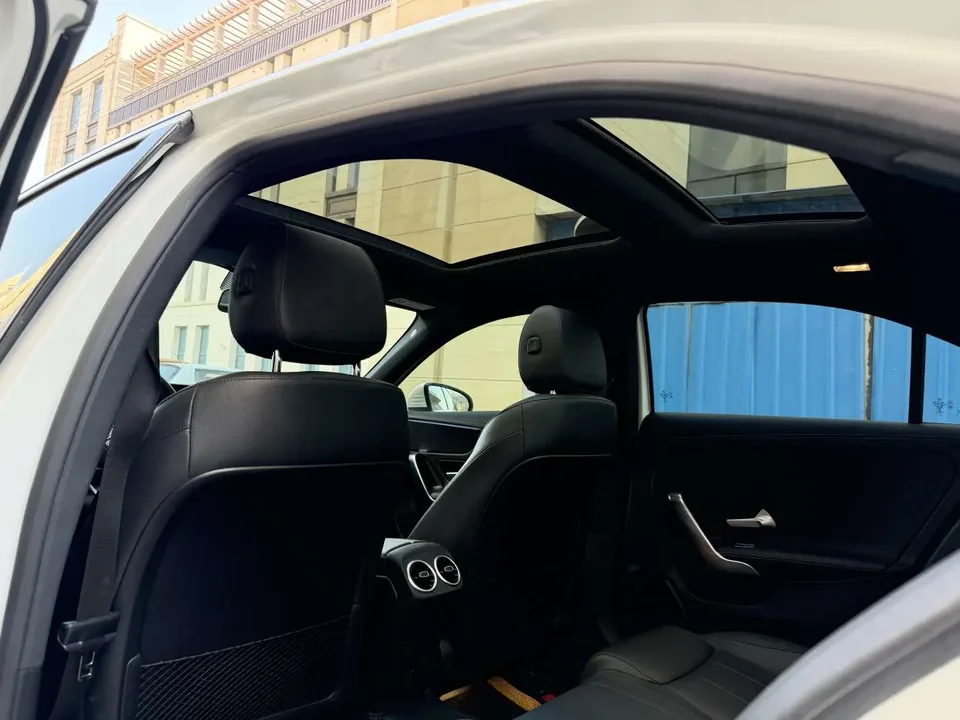 Mercedes-Benz Mercedes Benz A Class Mercedes-Benz A-Class 2022 A 200 L sports sedan dynamic version 2022 — миниатюра 3