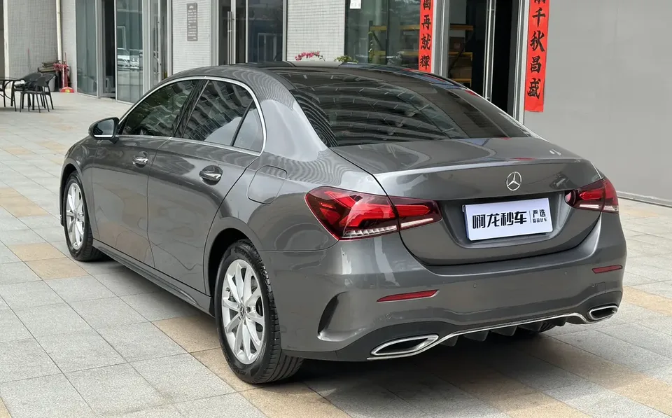 Mercedes-Benz Mercedes Benz A Class Mercedes-Benz A-Class 2022 A 200 L Sports Sedan Fashion Edition 2022 — миниатюра 2