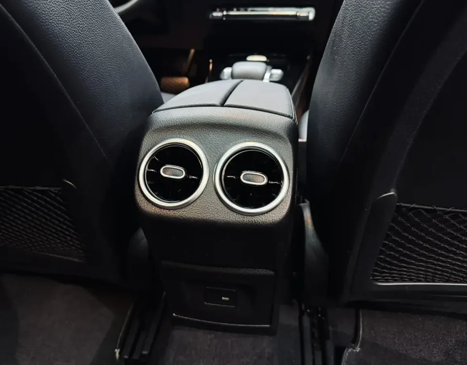 Mercedes-Benz Mercedes Benz A Class Mercedes-Benz A-Class 2022 A 200 L sports sedan dynamic version 2022 — миниатюра 4