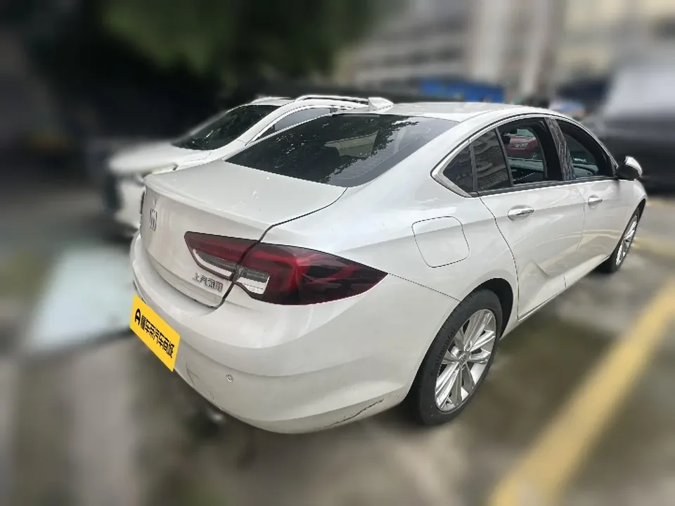 Buick Majesty Regal 2024 28T Enjoyment Edition 2024 — миниатюра 4