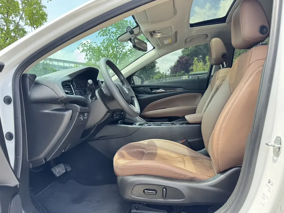 Buick Majesty Regal 2023 552T Smart Edition 2023 — миниатюра 4