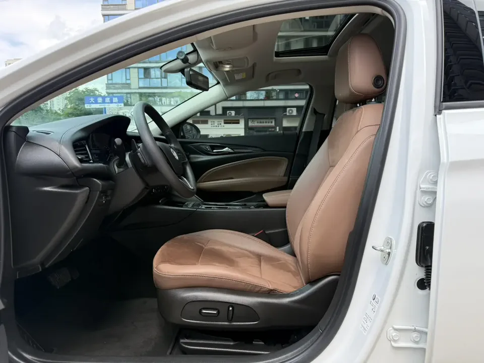 Buick Majesty Regal 2023 552T Smart Edition 2023 — миниатюра 4