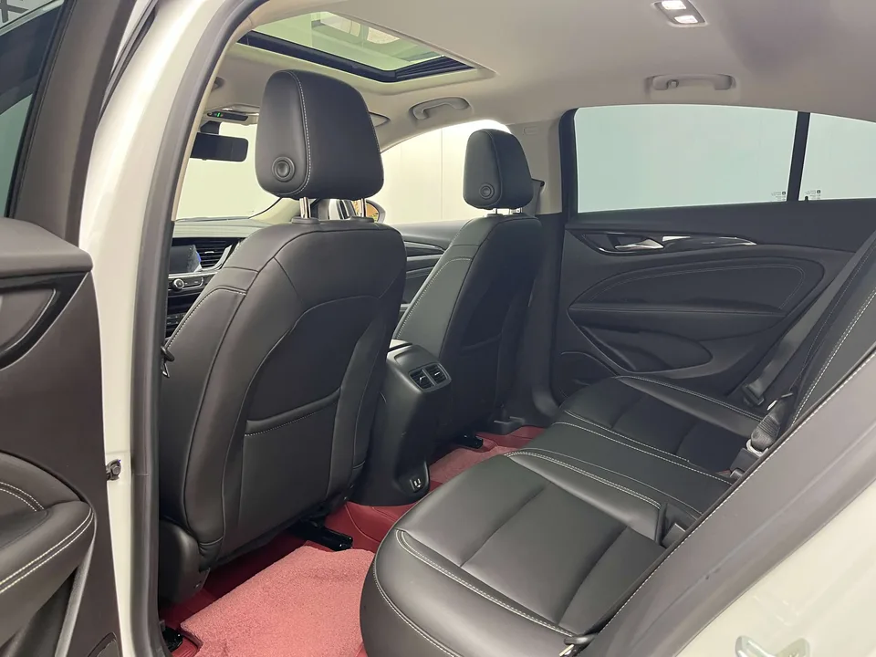 Buick Majesty Regal 2024 25T Super Edition 2024 — миниатюра 4