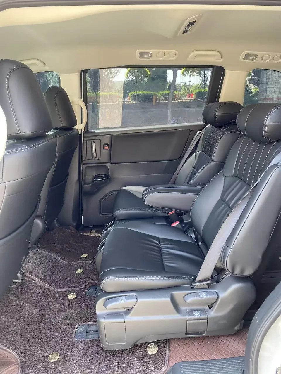 Honda Odyssey Odyssey 2024 2.0L Sharp Enjoy Edition 2024 — миниатюра 3