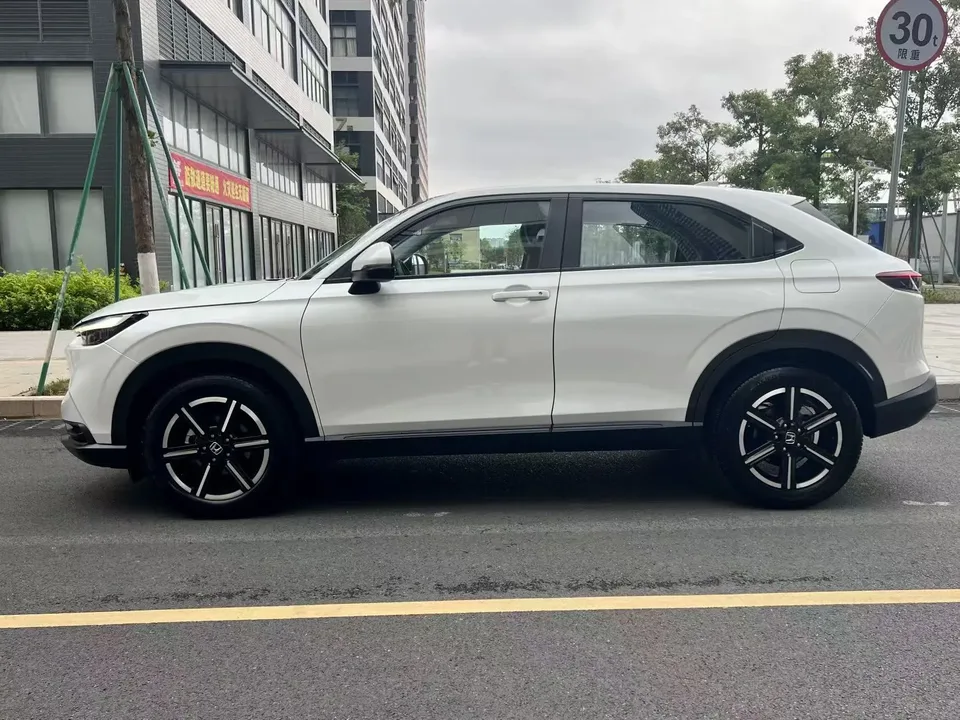 Honda VEZEL 1.5L CVT technology version 2024 — миниатюра 4