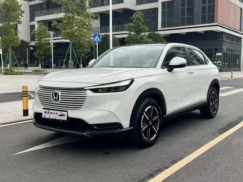 Honda VEZEL 2024 купить в Москве