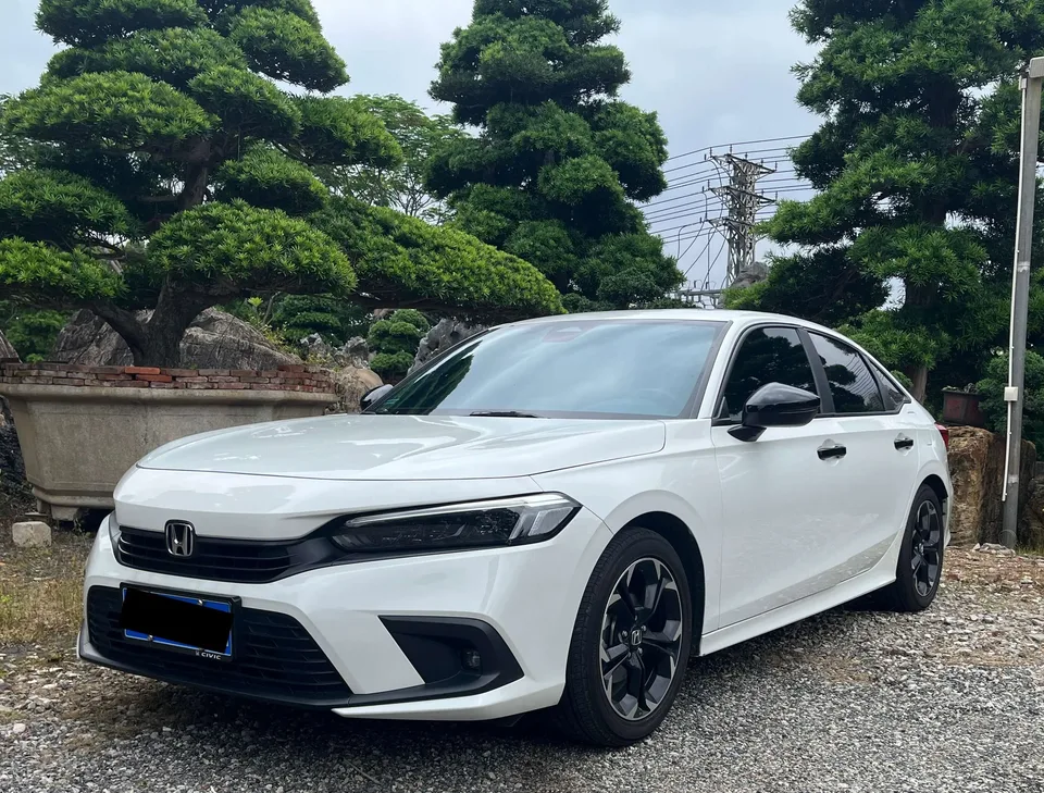 Honda CIVIC 2024