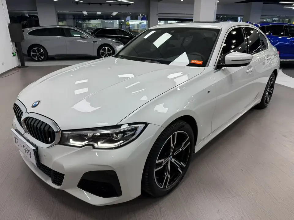 BMW 3 Series 2022