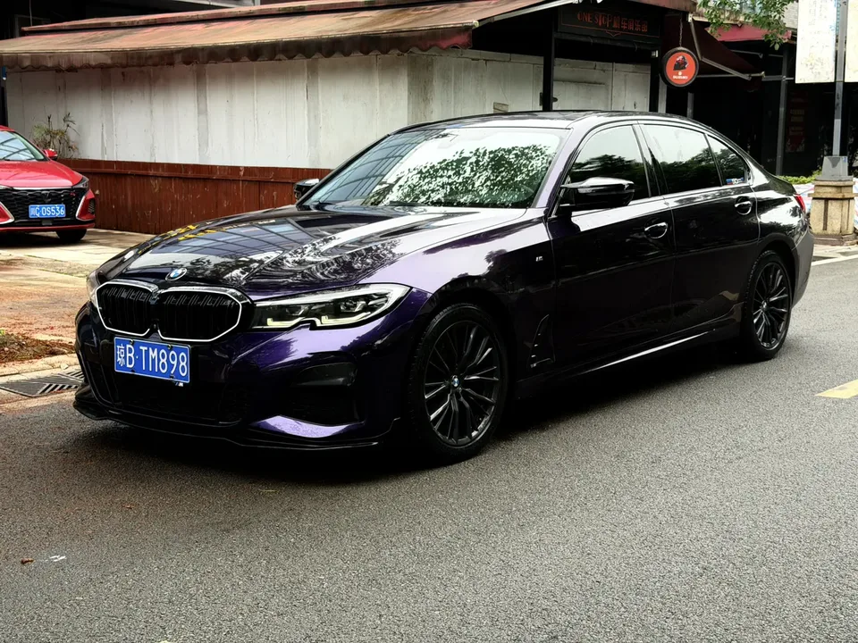 BMW 3 Series 2022