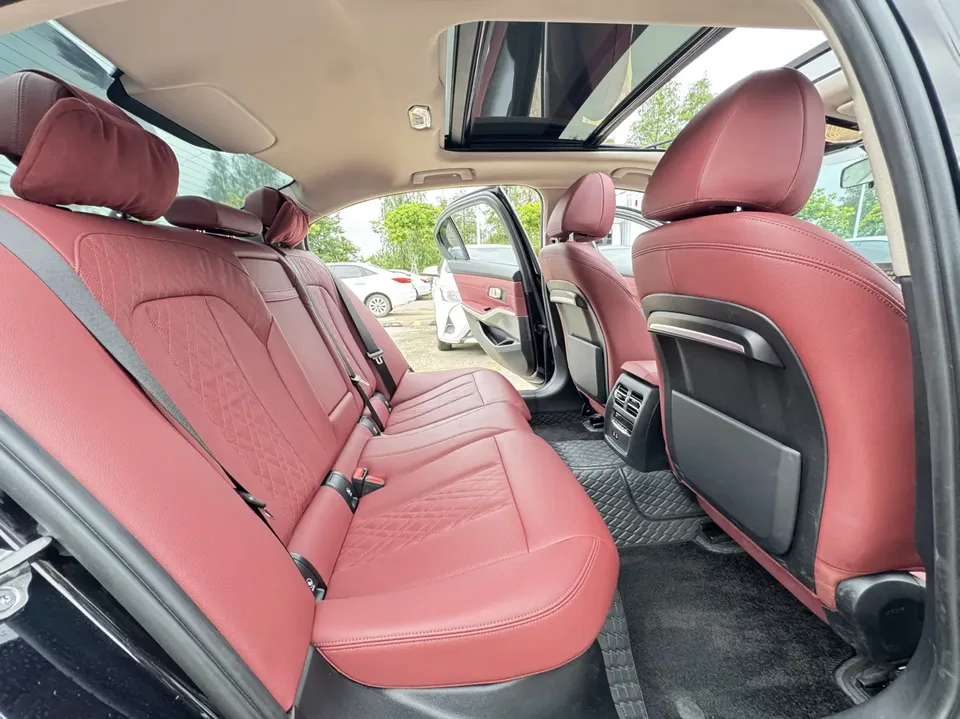 BMW 3 Series BMW 3 Series 2022 320Li M Sport Package 2022 — миниатюра 3
