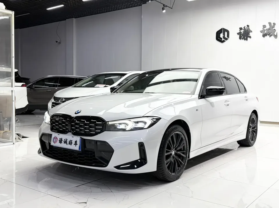 BMW 3 Series 2022