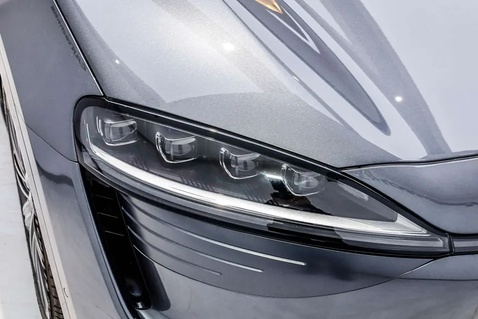 Luxeed Zhijie R7 Extended Range 53.4kWh Max Rear-wheel Drive Version 2025 — миниатюра 2
