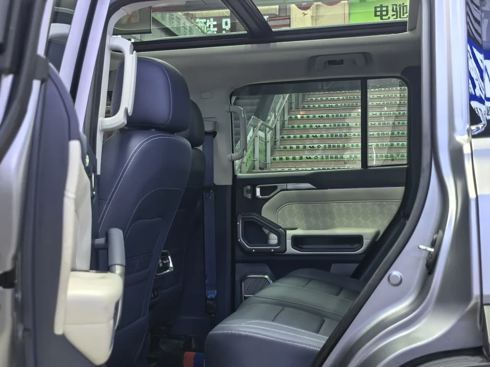 Jietu Shanhai Jetour Traveler C-DM 1.5TD DHT 129km 2WD Forest Edition 2025 — миниатюра 5