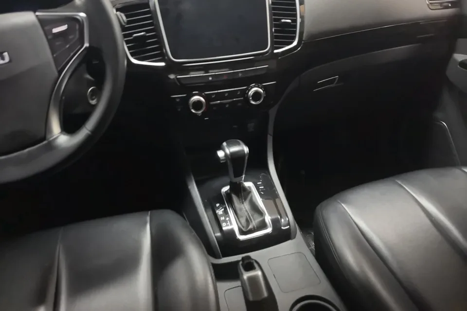 Isuzu Suzutaku 2.5T 2WD Automatic Pilot Edition National VI Extended Edition JE4D25Q6A 2022 — миниатюра 5