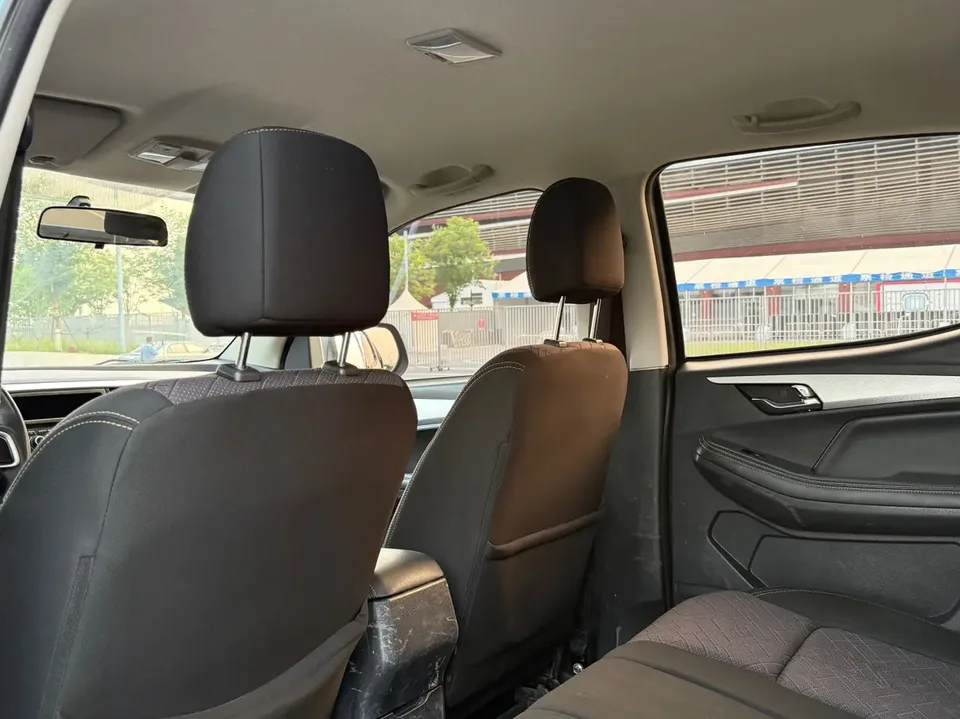 Isuzu RE-MAX Ruimai's 2022 2.8T classic two-wheel drive diesel comfort long-axis version JE493ZLQ6E 2023 — миниатюра 4