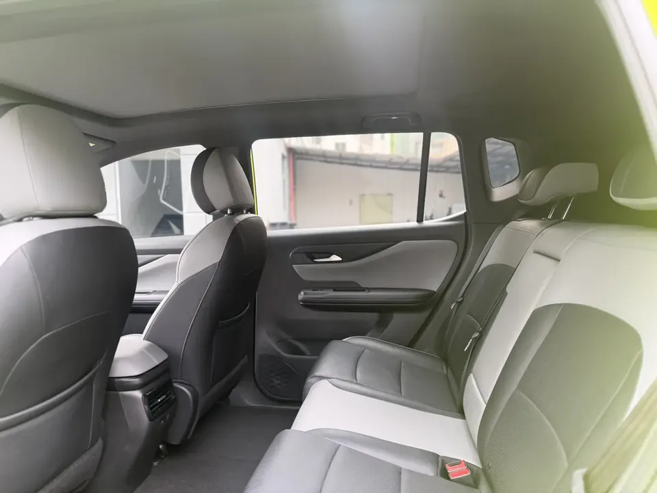HYCAN Hechuang Z03 Hechuang Z03 2022 510 Trendy Edition 63.98kWh 2022 — миниатюра 3