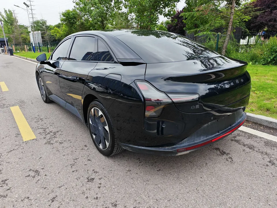 XPeng Xiaopeng MONA M03 600 Ultra-long-range Max version 2025 — миниатюра 2