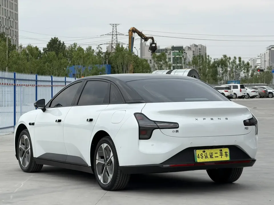 XPeng Xiaopeng MONA M03 515 Long Range Edition 2025 — миниатюра 2