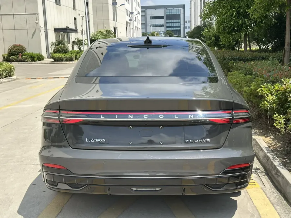 Lincoln Z i Cool Exclusive Edition 2023 — миниатюра 2