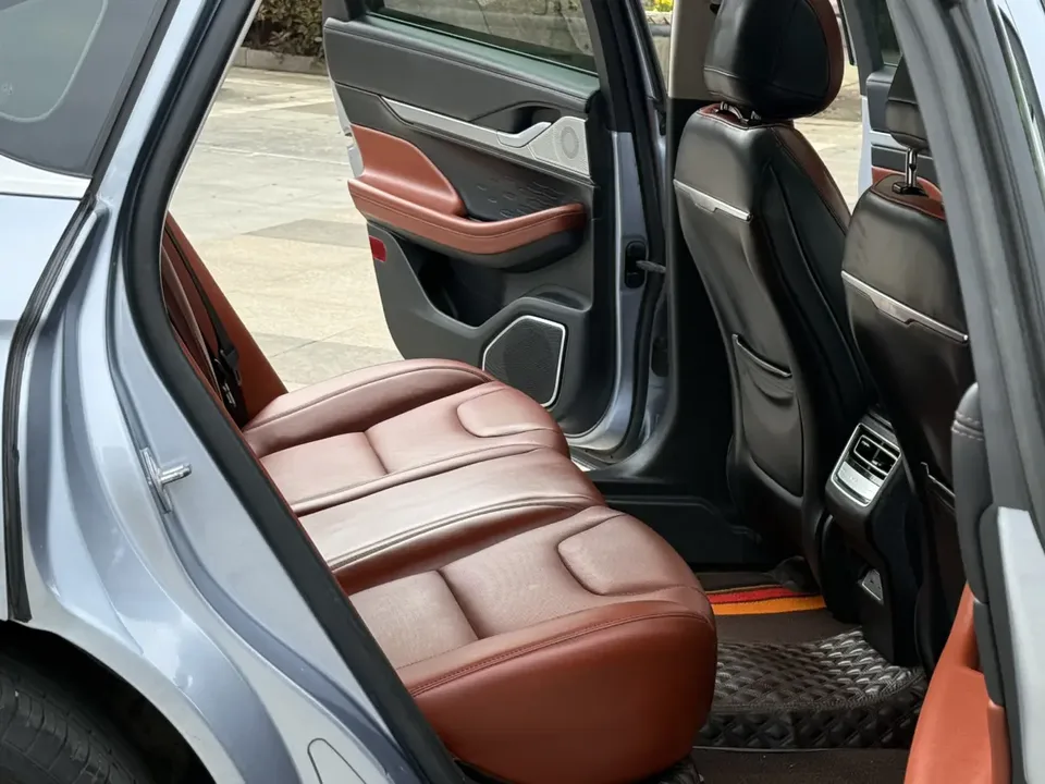 Lincoln Z i Cool Zunyue Edition 2023 — миниатюра 5
