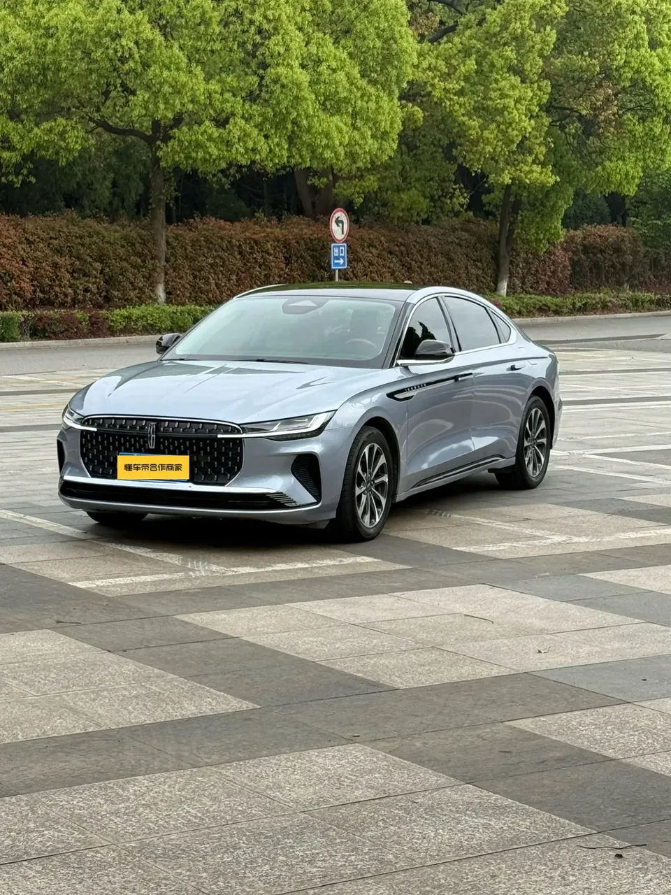 Lincoln Z 2023